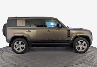 Подержанный автомобиль Land Rover Defender Suv 2021 года (4 фото)