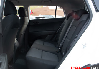 Подержанный автомобиль Hyundai Creta 2021 года (8 фото)