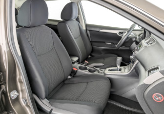 Подержанный автомобиль Nissan Sentra Sedan 2014 года (23 фото)