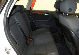 Подержанный автомобиль Audi A3 Hatchback 2012 года (18 фото)