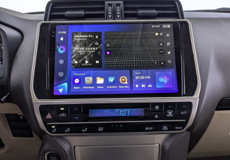 Подержанный автомобиль Toyota Land Cruiser Prado 2021 года (17 фото)