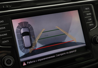 Подержанный автомобиль Volkswagen Tiguan 2017 года (13 фото)