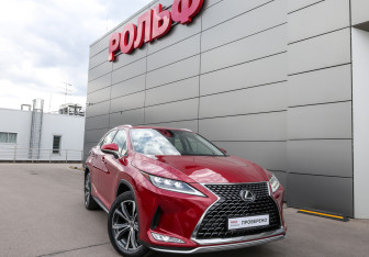 Подержанный автомобиль Lexus RX 2022 года (24 фото)