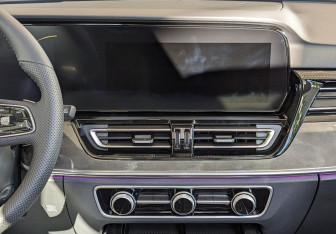 Новый Hongqi HS5 2024 (11 фото)