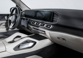 Подержанный автомобиль Mercedes-Benz GLE 2019 года (9 фото)