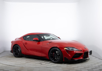Подержанный автомобиль Toyota Supra 2019 года (3 фото)