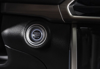 Подержанный автомобиль Exeed TXL 2023 года (17 фото)