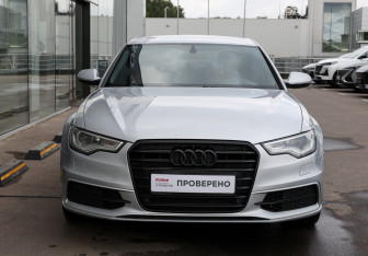 Подержанный автомобиль Audi A6 Sedan 2013 года (2 фото)