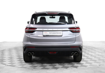 Подержанный автомобиль Geely Coolray 2023 года (6 фото)