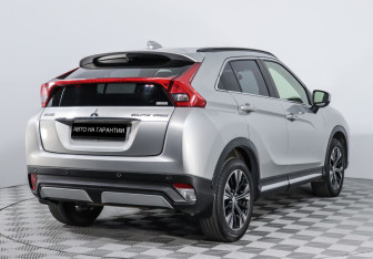 Подержанный автомобиль Mitsubishi Eclipse Cross 2018 года (5 фото)