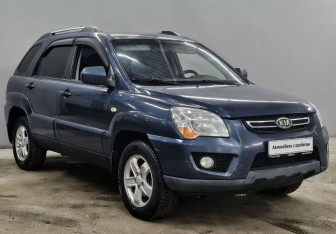 Подержанный автомобиль Kia Sportage 2009 года (3 фото)