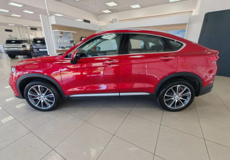 Подержанный автомобиль Geely Tugella 2021 года (8 фото)