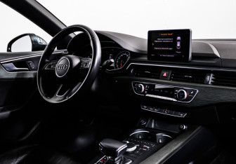 Подержанный автомобиль Audi A5 Liftback 2019 года (9 фото)