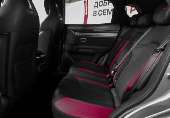 Подержанный автомобиль Jetour Dashing 2023 года (10 фото)