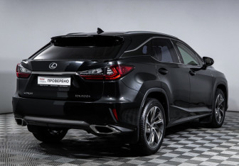 Подержанный автомобиль Lexus RX 2016 года (5 фото)