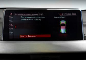 Подержанный автомобиль BMW X2 2020 года (27 фото)