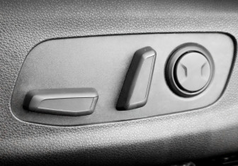 Подержанный автомобиль Kia Carnival 2022 года (20 фото)