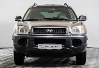 Подержанный автомобиль Hyundai Santa Fe 2001 года (2 фото)