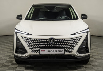 Подержанный автомобиль Changan UNI-T 2023 года (2 фото)
