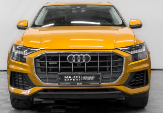 Подержанный автомобиль Audi Q8 2019 года (2 фото)