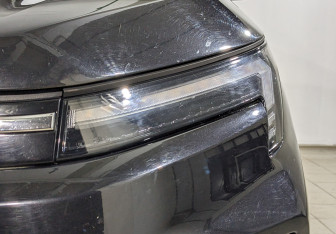 Подержанный автомобиль Москвич 3 2023 года (10 фото)