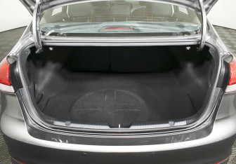 Подержанный автомобиль Kia Cerato Sedan 2017 года (15 фото)