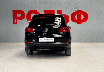 Подержанный автомобиль Volkswagen Tiguan 2012 года (6 фото)