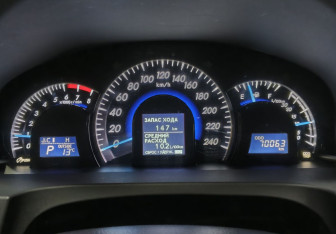 Подержанный автомобиль Toyota Camry Sedan 2013 года (13 фото)