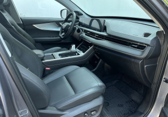 Подержанный автомобиль Chery Tiggo 7 Pro Max 2023 года (13 фото)