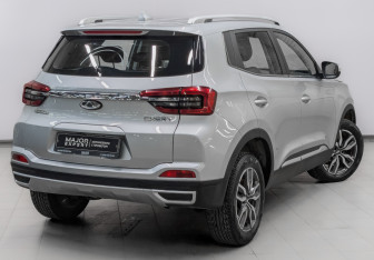 Подержанный автомобиль Chery Tiggo 4 2022 года (5 фото)