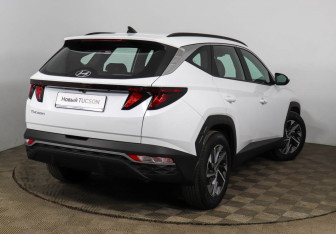 Новый Hyundai Tucson 2025 (5 фото)