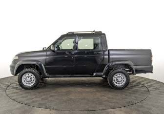 Подержанный автомобиль УАЗ Pickup 2023 года (8 фото)