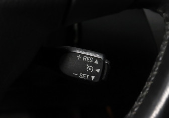 Подержанный автомобиль Toyota RAV4 2008 года (12 фото)