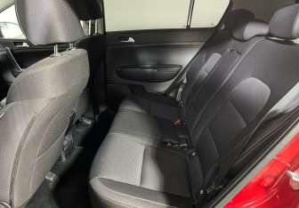 Подержанный автомобиль Kia Sportage 2021 года (11 фото)