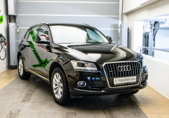 Подержанный автомобиль Audi Q5 2015 года (3 фото)