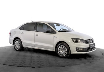 Подержанный автомобиль Volkswagen Polo Sedan 2018 года (3 фото)