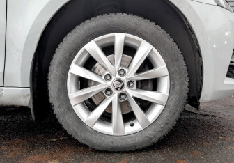 Подержанный автомобиль Skoda Octavia Liftback 2018 года (18 фото)