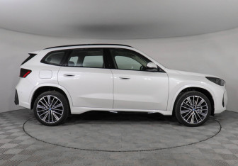 Новый BMW X1 2026 (6 фото)