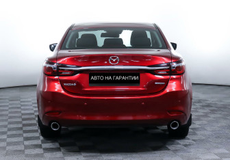 Подержанный автомобиль Mazda 6 Sedan 2020 года (6 фото)