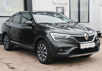 Подержанный автомобиль Renault Arkana 2021 года (3 фото)