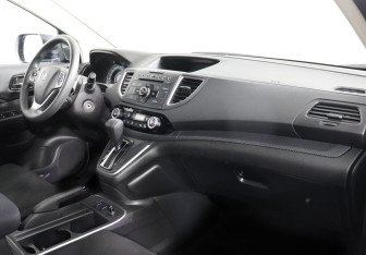 Подержанный автомобиль Honda CR-V 2018 года (6 фото)