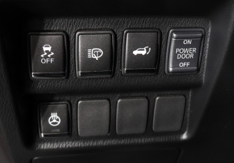 Подержанный автомобиль Infiniti QX60 2015 года (20 фото)