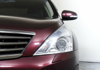 Подержанный автомобиль Nissan Teana 2013 года (7 фото)