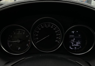 Подержанный автомобиль Mazda 6 Sedan 2015 года (23 фото)