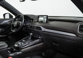 Подержанный автомобиль Mazda CX-9 2019 года (9 фото)