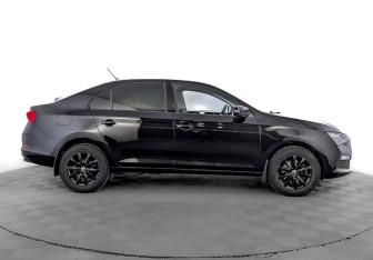 Подержанный автомобиль Skoda Rapid Liftback 2020 года (4 фото)