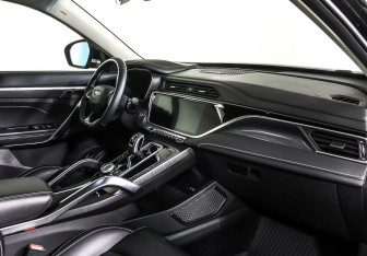 Подержанный автомобиль Geely Atlas Pro 2023 года (9 фото)