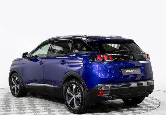 Подержанный автомобиль Peugeot 3008 2019 года (5 фото)