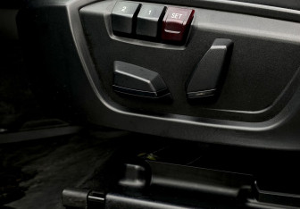 Подержанный автомобиль BMW X4 2014 года (23 фото)