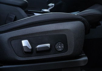 Подержанный автомобиль BMW X3 2022 года (9 фото)